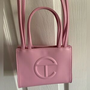 Telfar small in bubblegum
